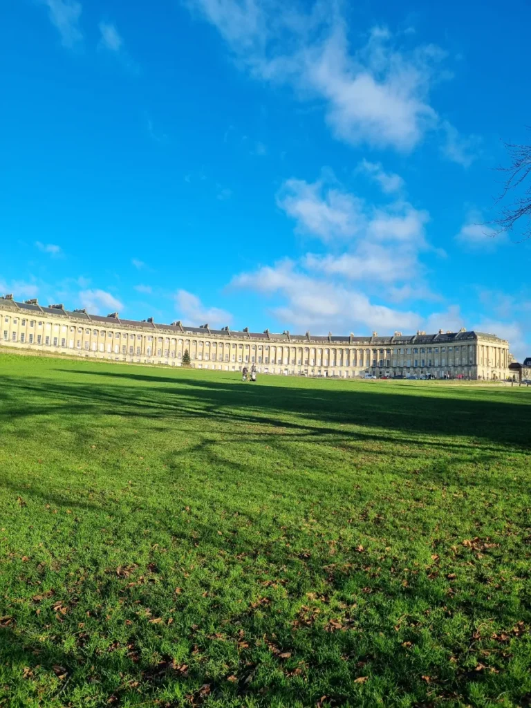 Bath buildings, accomodation, architecture