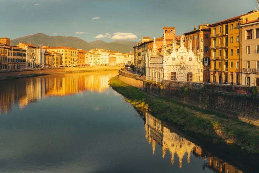 River Pisa sunset